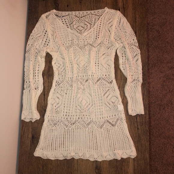 NWOT Beach coverup - Picture 4 of 7